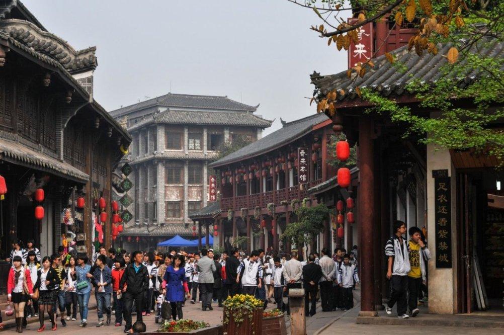 放弃高薪归国,为研究弄瞎眼睛,却落选两弹元勋,一生无名被遗忘